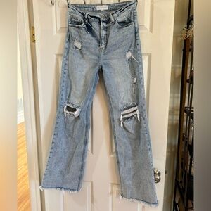 Risen Flare Jeans